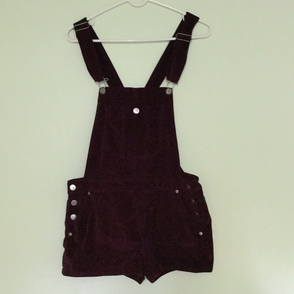 Forever 21 dark red velvet short overalls